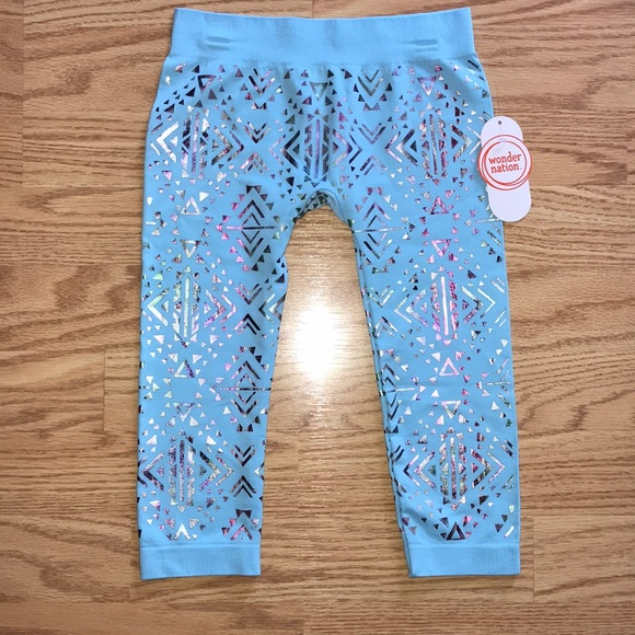 ❌SOLD❌ 💕 Legging Capri Bundle (4-6X) - Picture 3 of 6